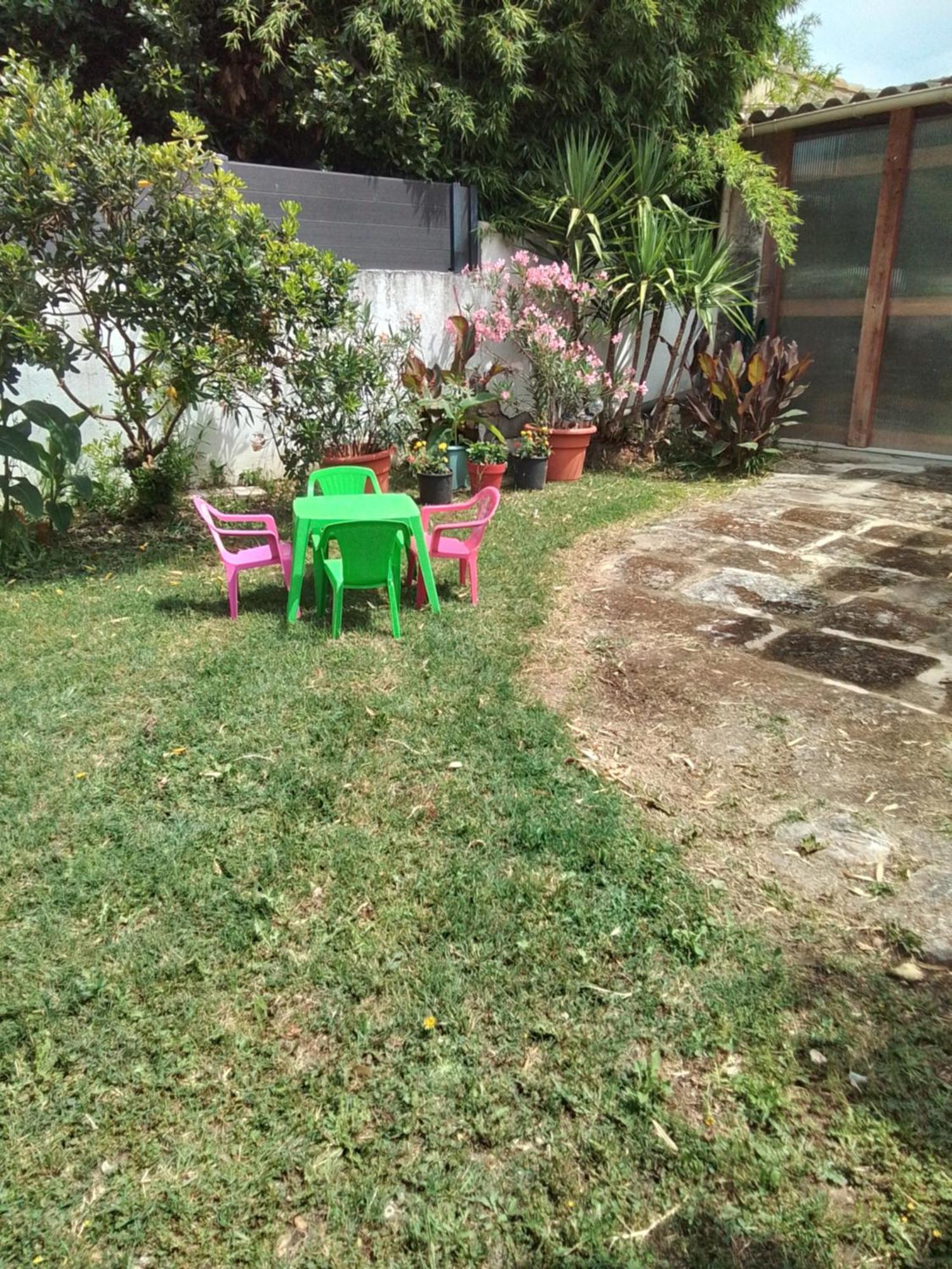 Les Tournesols Appartement Lunel-Viel Buitenkant foto